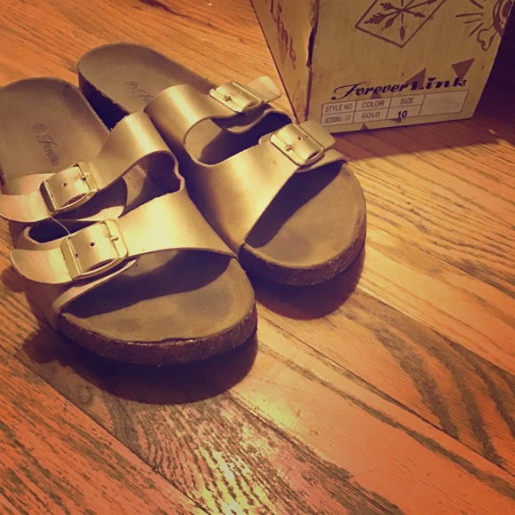 Forever Link - Picture 1 of 1